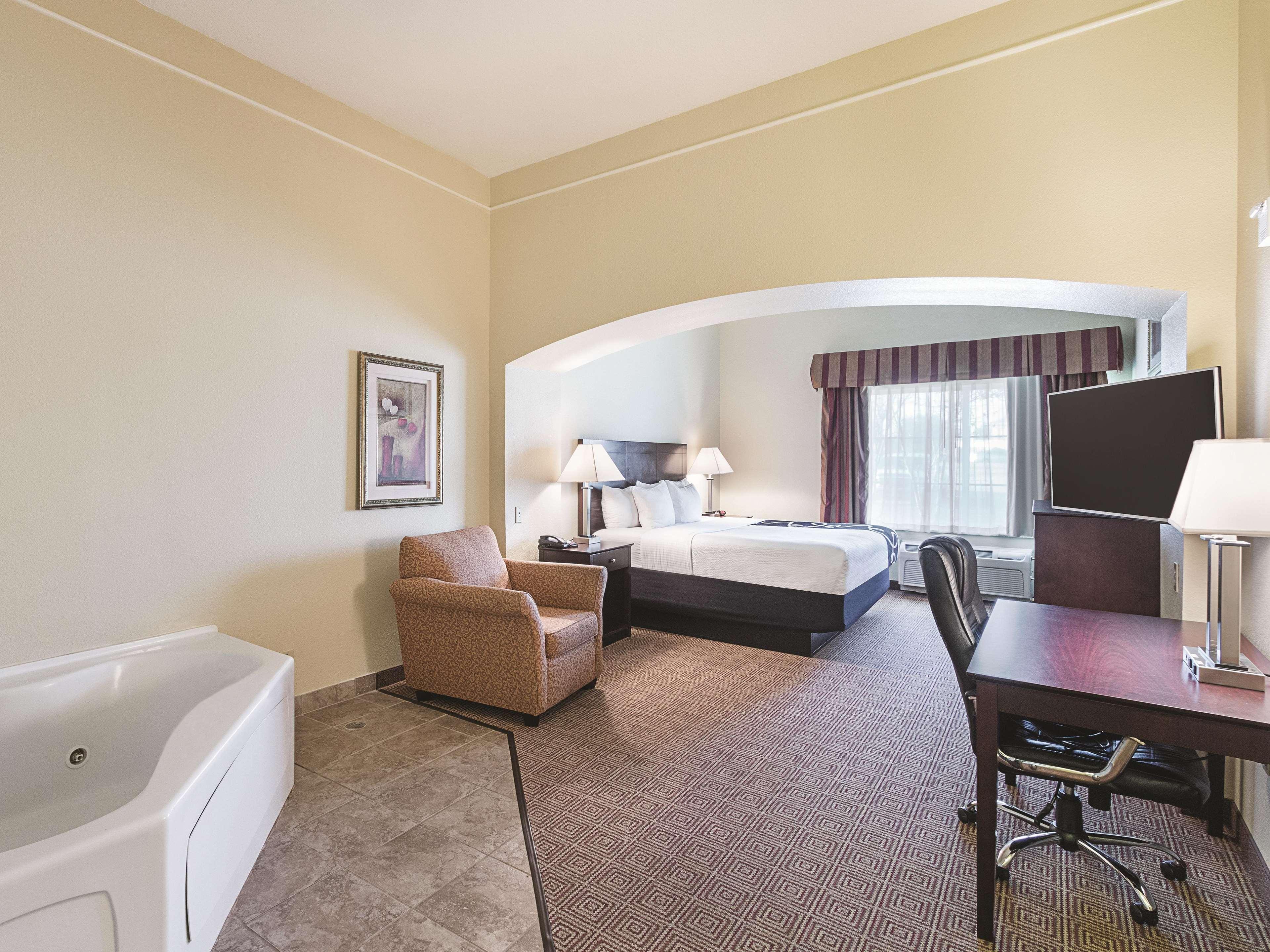 La Quinta By Wyndham Waxahachie Hotell Exteriör bild