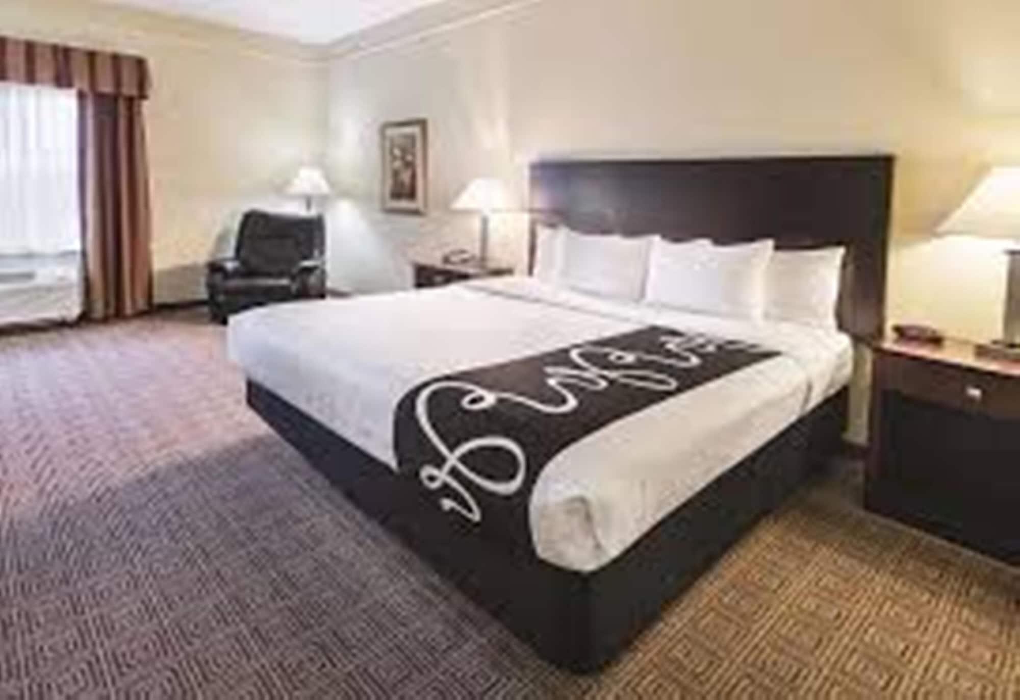 La Quinta By Wyndham Waxahachie Hotell Exteriör bild