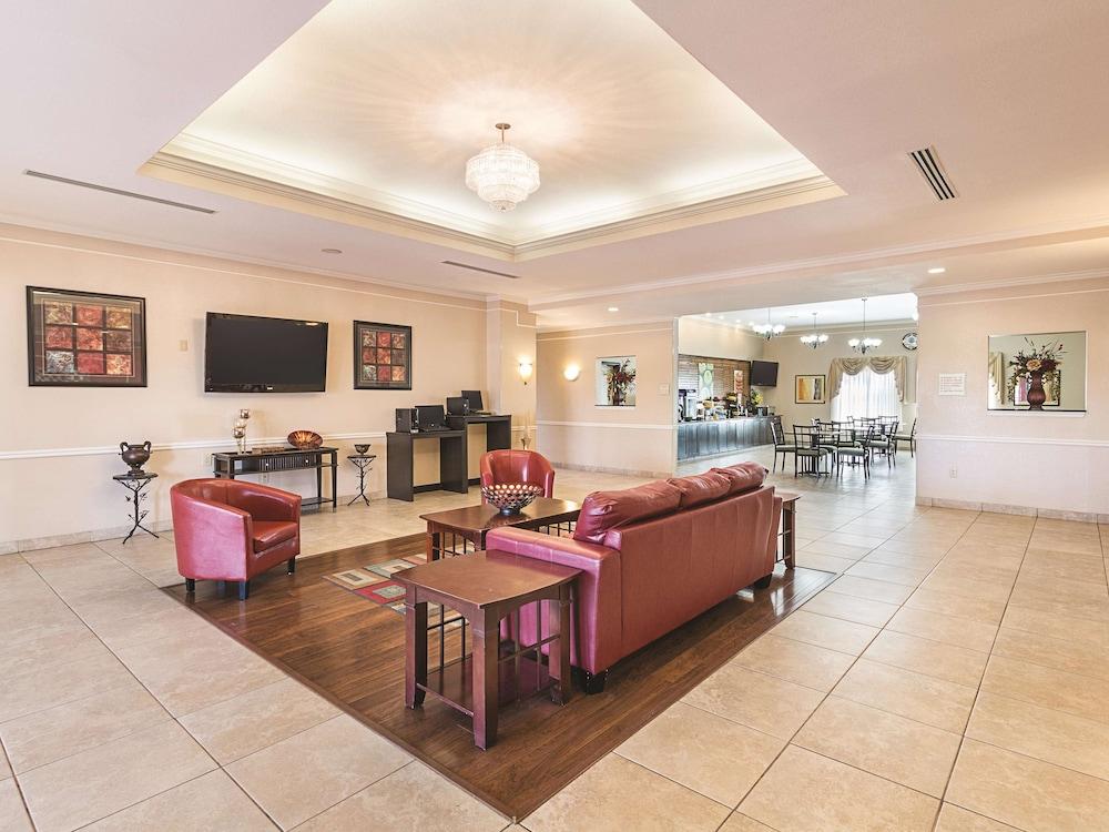 La Quinta By Wyndham Waxahachie Hotell Exteriör bild